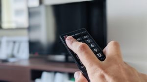 【袋井市の探偵の不倫・浮気調査】芸能人の不倫ニュースを見てチャンネルを変える夫