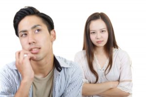 【焼津市の探偵の盗聴器発見調査】別居中の妻が夫の会話を盗聴！？