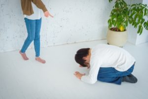 【袋井市の探偵の不倫・浮気調査】両親に誓ったのにまた不倫！　懲りない夫を許すな